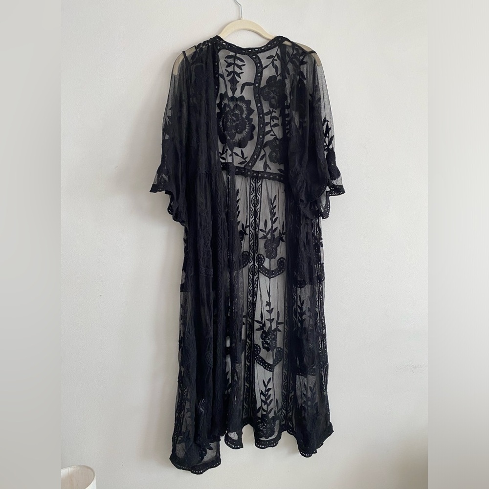 Rachel Zoe black embroidered mesh duster robe intricate floral lace sheer kimono